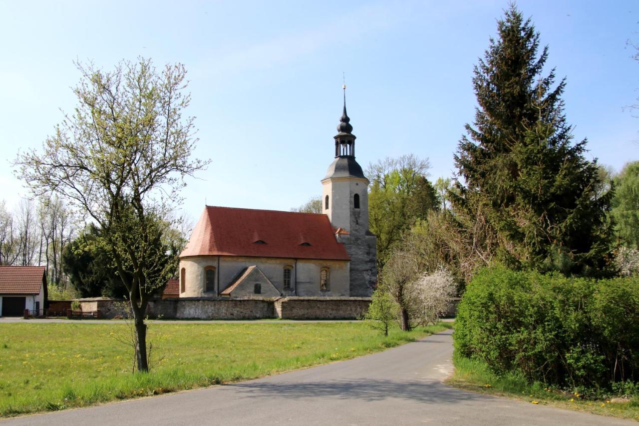 Ferienhaus "Ullersdorfer Teiche" Ullersdorf  エクステリア 写真