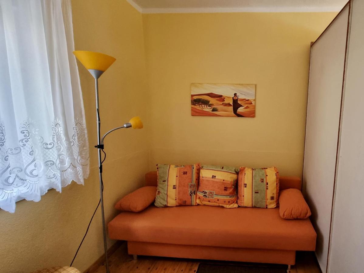 Ferienhaus "Ullersdorfer Teiche" Ullersdorf  エクステリア 写真